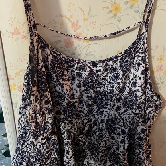 TORRID Paisley Tank Top - Picture 4 of 4